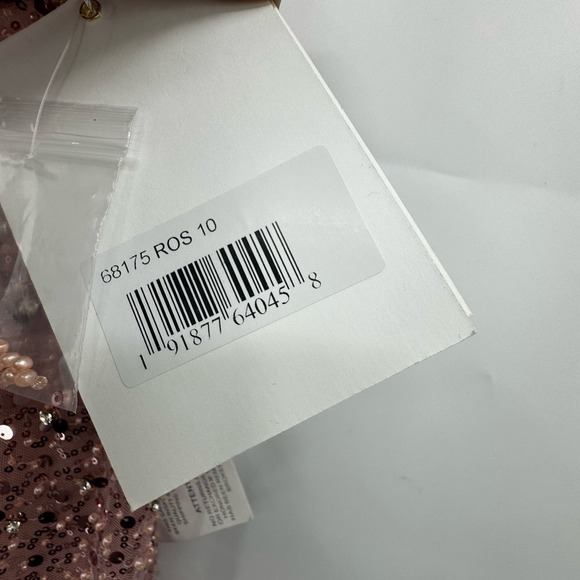 Mac Duggal Embellished Plunging V-neckline OpenBack Dress Rose Pink Size 10 NWT - Picture 12 of 12